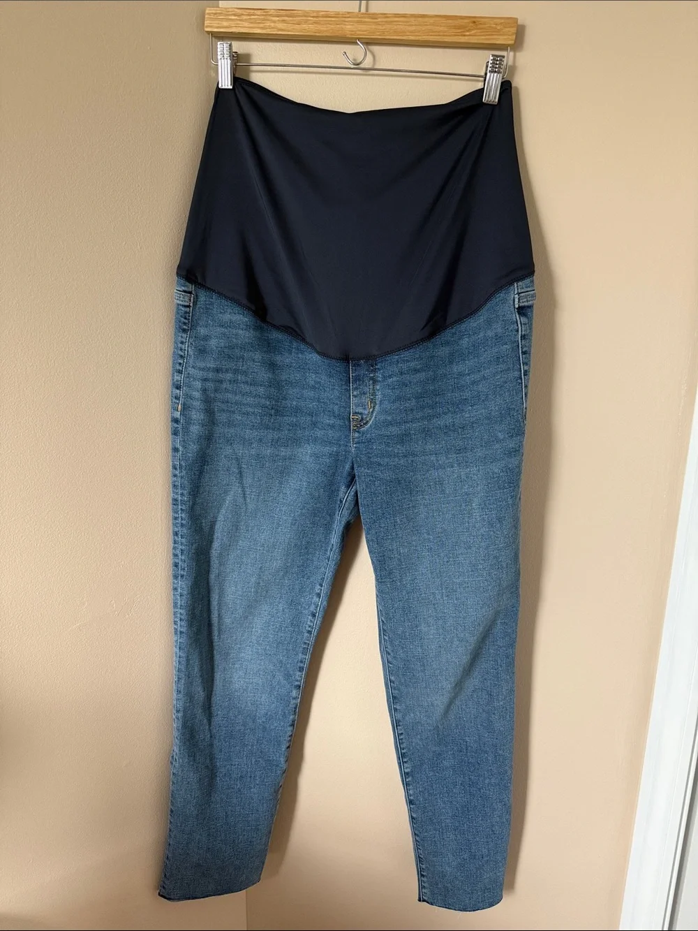 NWOT J. Crew Maternity Straight Stretchy Jeans, Size 30
